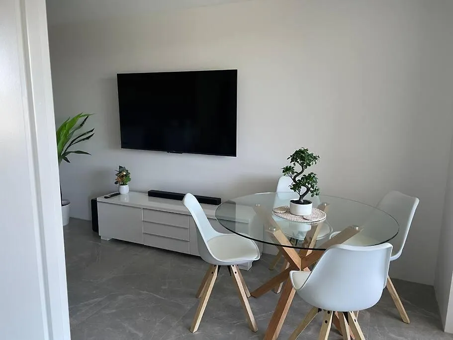 Апартаменты Marina Point Sandstone Point 0*,